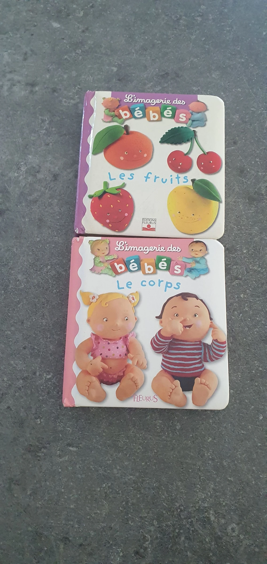 2 livres : "l'imagerie des bébés"